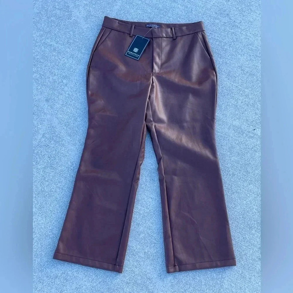 NWT - Bagatelle Faux Leather Cropped Kick Flare Leg Pants - Size L - Picture 1 of 5